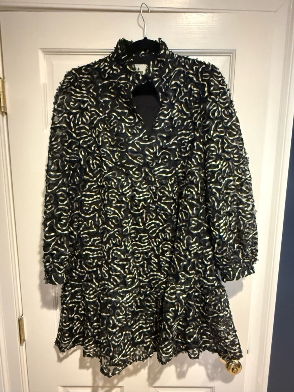 Tuckernuck Nightly Organza Palmerston Dress, size large - Picture 2 of 4